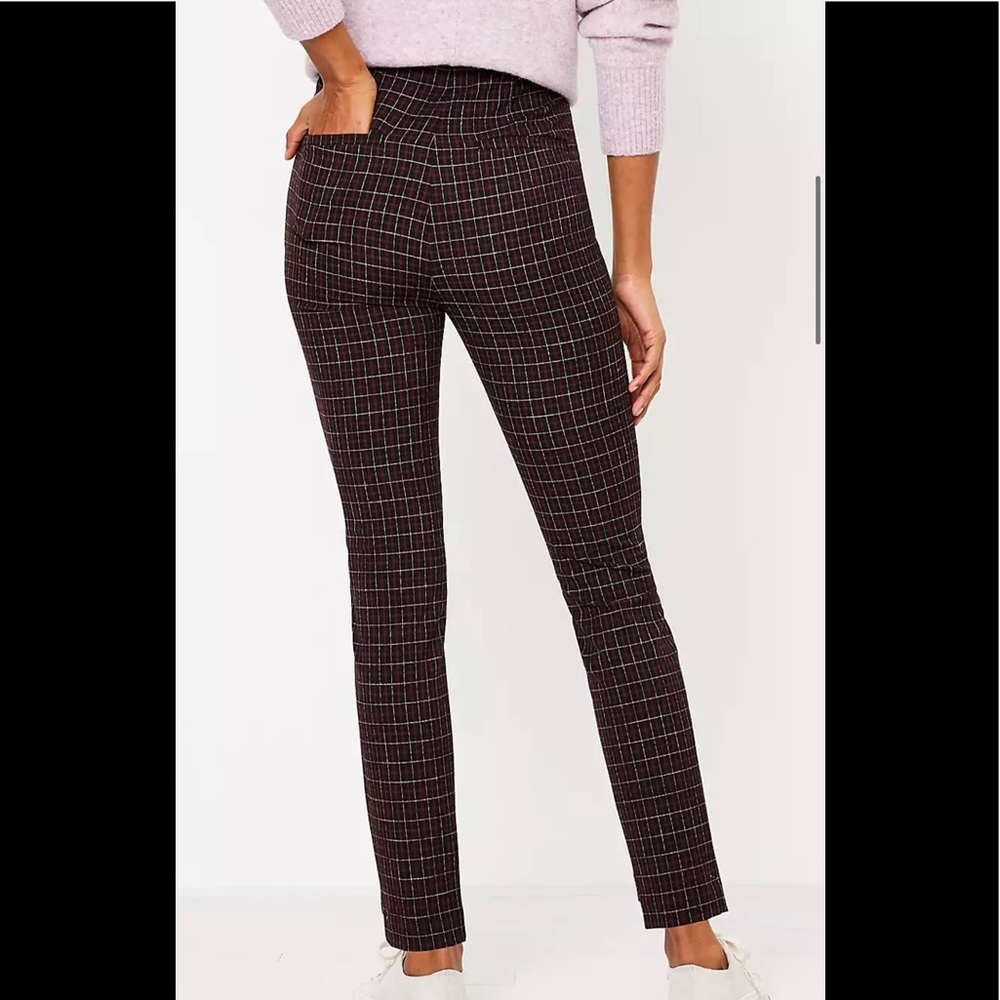 Curvy Side Zip Skinny Pants In Plaid
Brand new